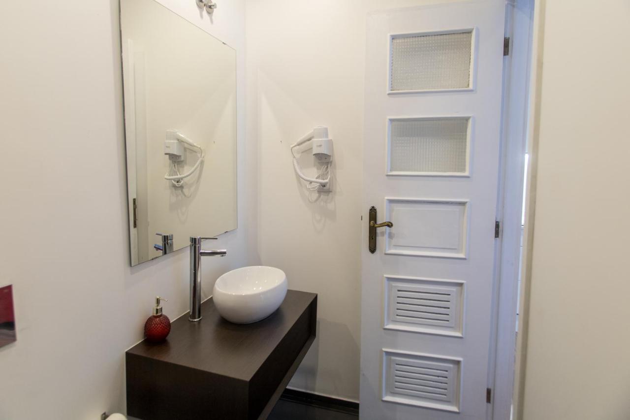 Almada Studios & Suites Porto Eksteriør bilde