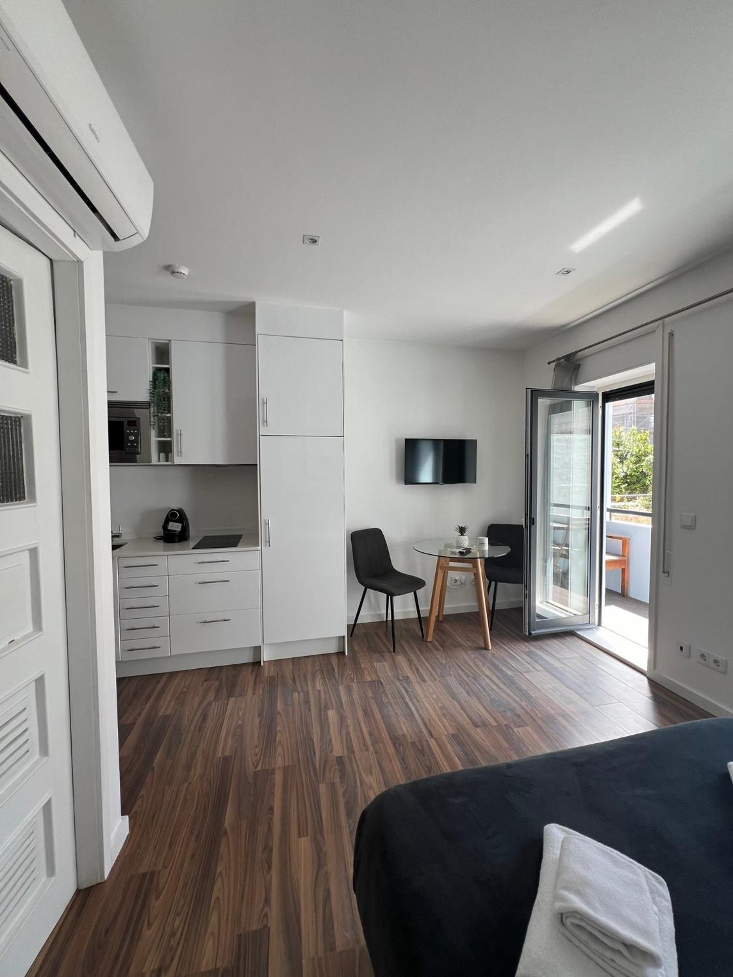 Almada Studios & Suites Porto Eksteriør bilde