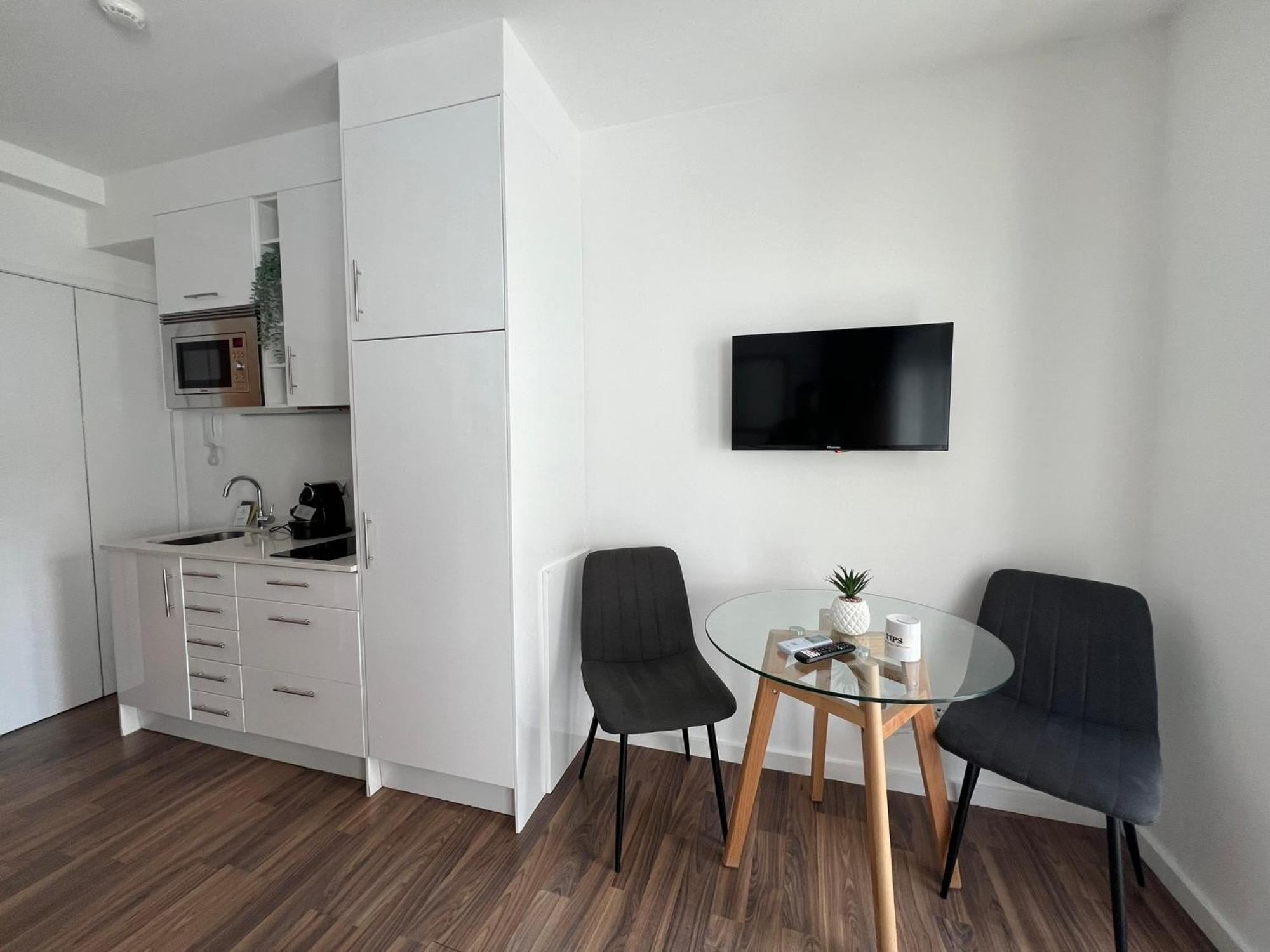 Almada Studios & Suites Porto Eksteriør bilde