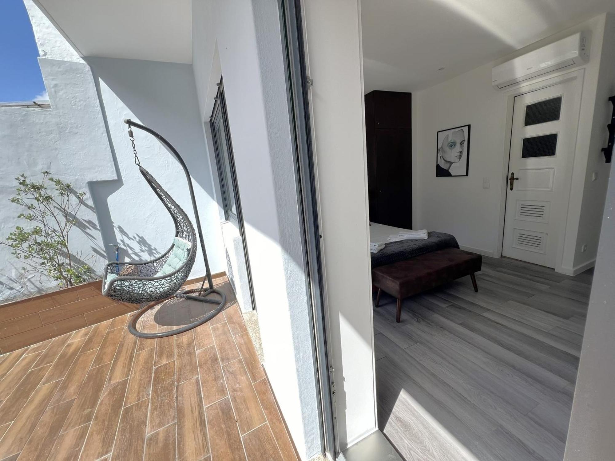 Almada Studios & Suites Porto Eksteriør bilde