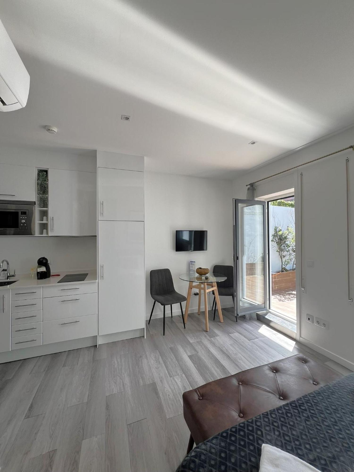 Almada Studios & Suites Porto Eksteriør bilde
